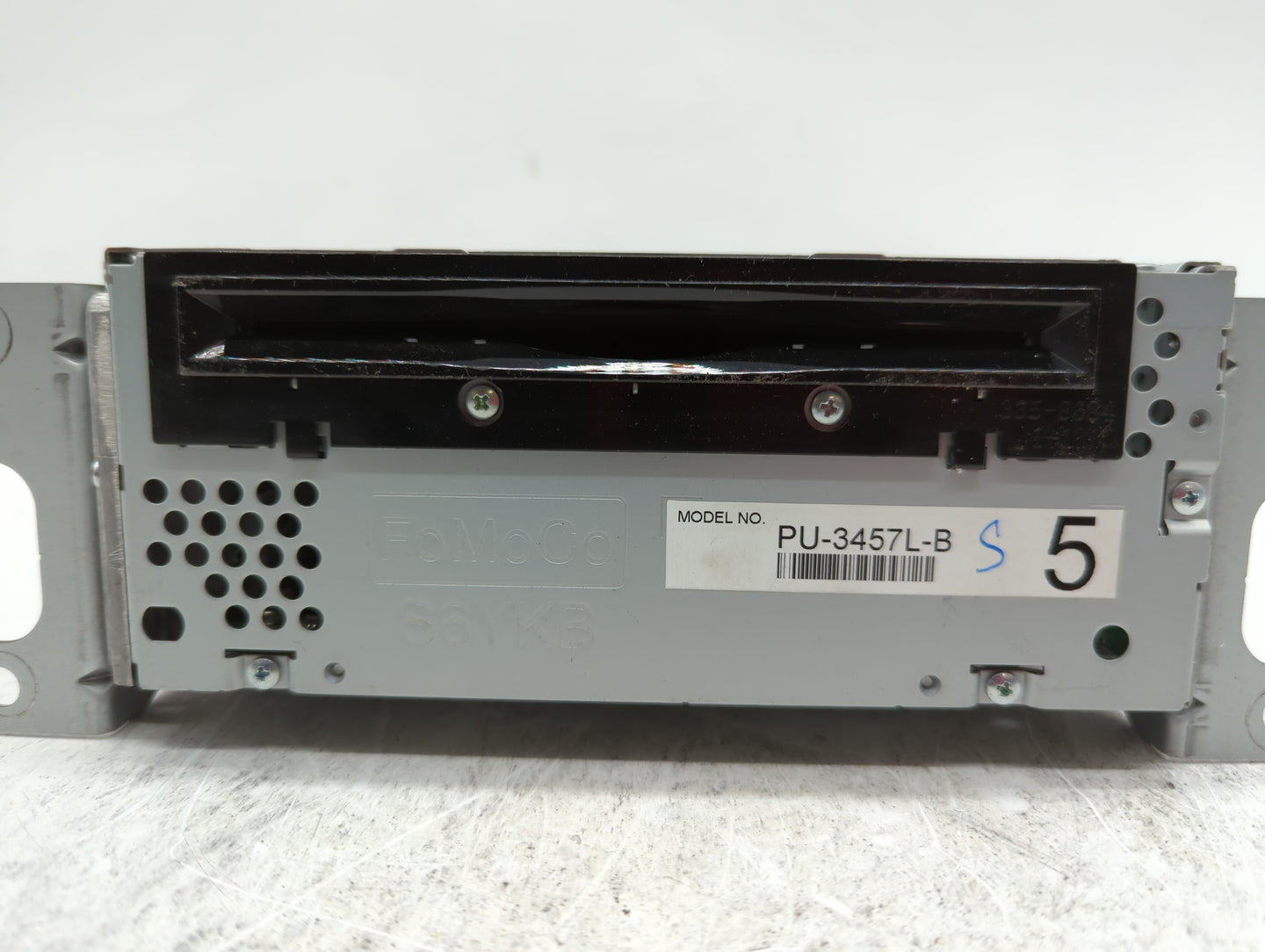 2012-2012 Ford Explorer Am Fm Cd Player Radio Receiver - Oemusedautoparts1.com