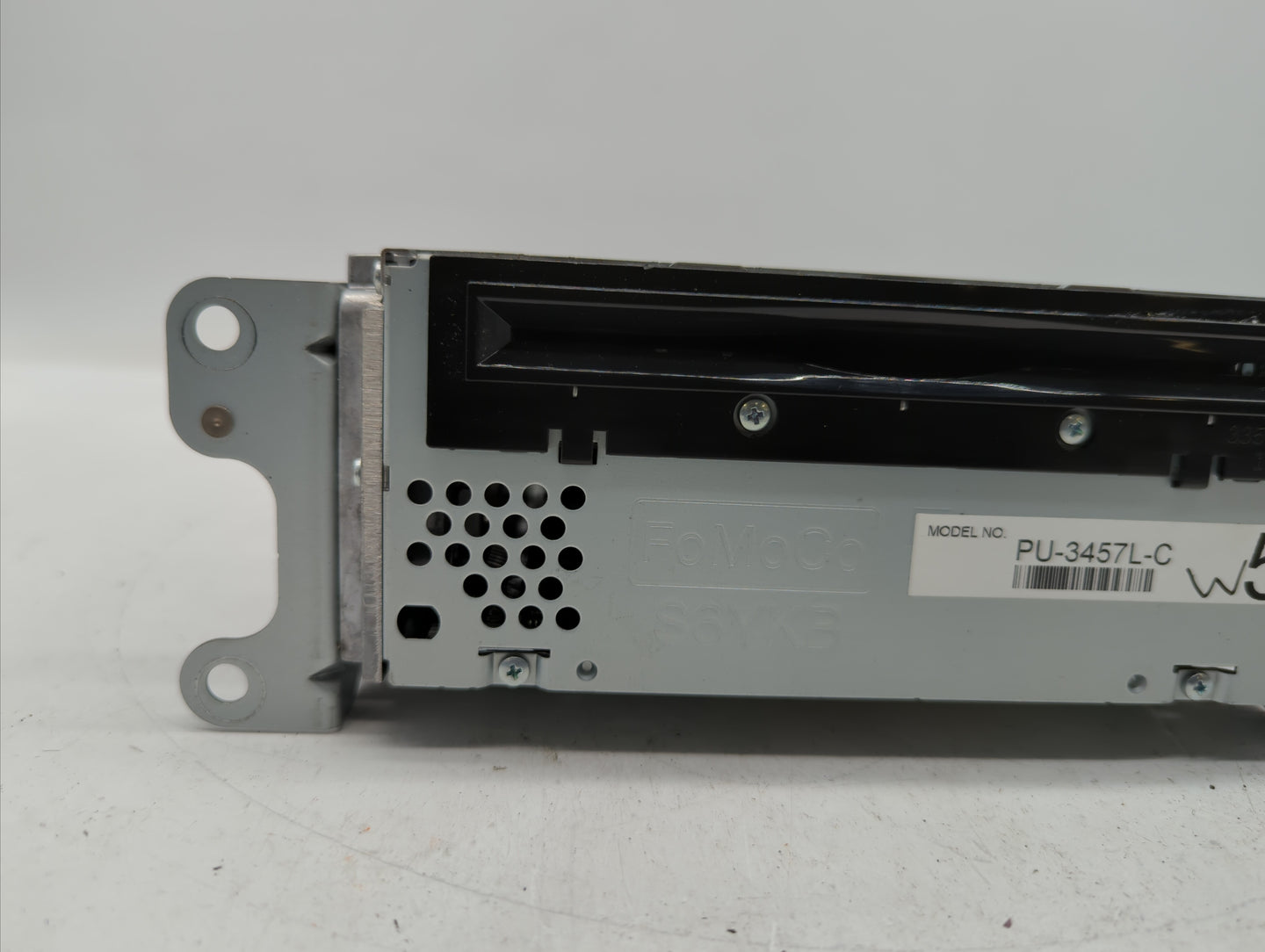 2012 Ford Explorer Radio AM FM Cd Player Receiver Replacement P/N:CB5T-19C107-BC CB5T-19C107-BB Fits OEM Used Auto Parts - O