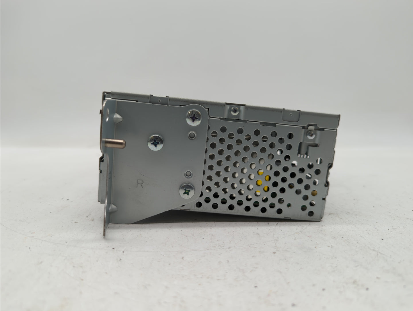 2012 Ford Explorer Radio AM FM Cd Player Receiver Replacement P/N:CB5T-19C107-BC CB5T-19C107-BB Fits OEM Used Auto Parts - O