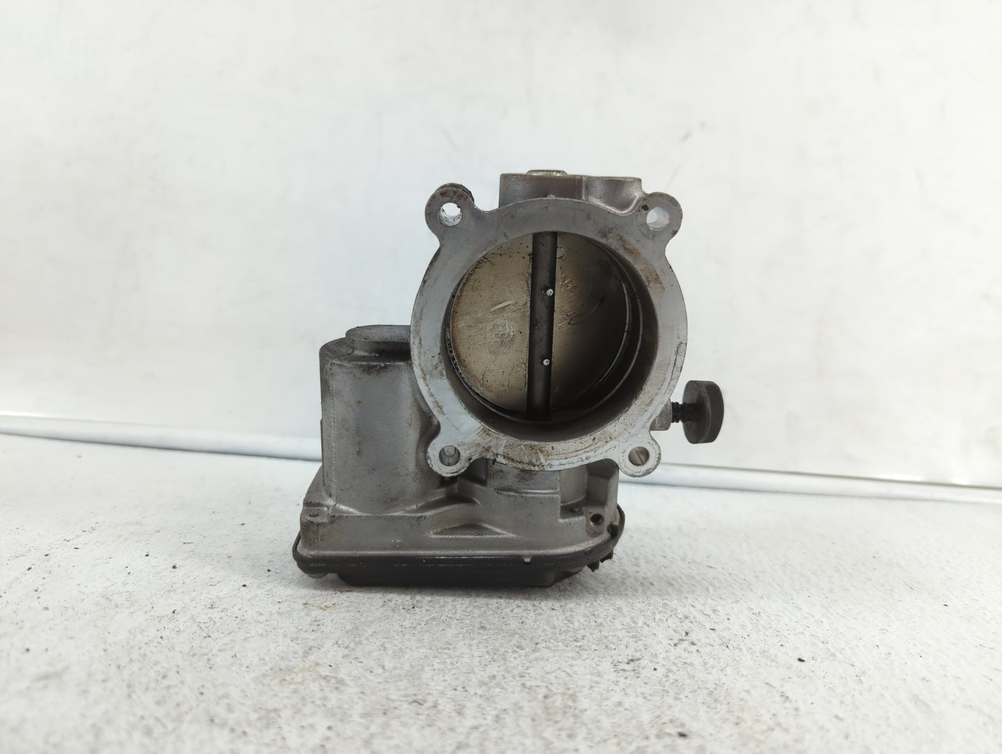 2011-2019 Ford Explorer Throttle Body P/N:AT4Z-A AT4E-9F991-EJ, AT4E-EH Fits Fits 2011 2012 2013 2014 2015 2016 2017 2018 20