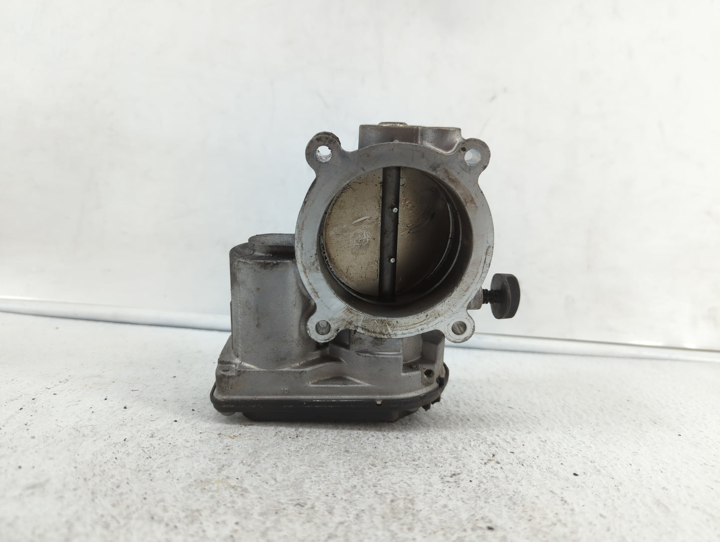 2011-2019 Ford Explorer Throttle Body P/N:AT4Z-A AT4E-9F991-EJ, AT4E-EH Fits Fits 2011 2012 2013 2014 2015 2016 2017 2018 20
