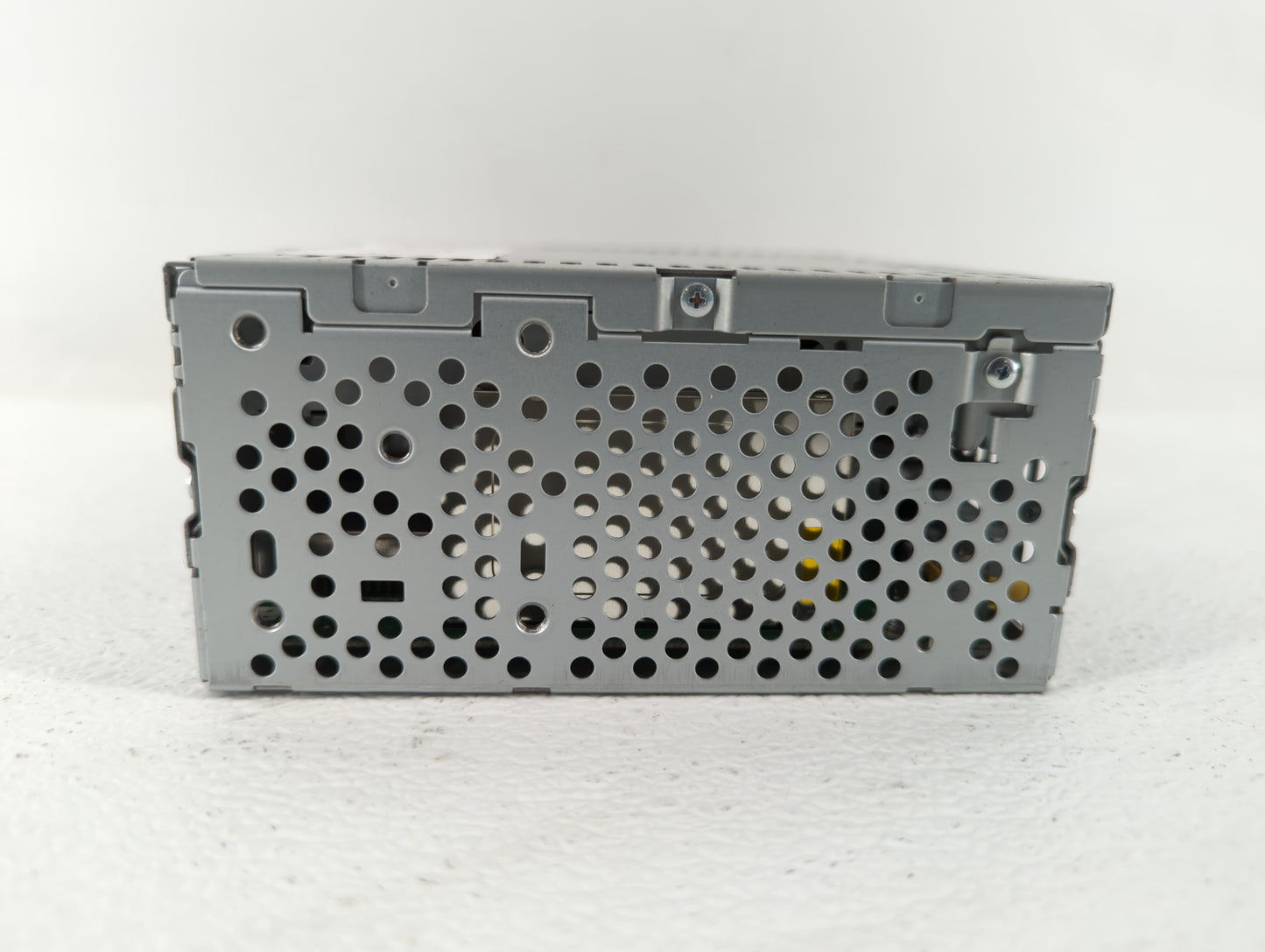 2012 Ford Explorer Radio AM FM Cd Player Receiver Replacement P/N:CB5T-19C107-CC CB5T-19C107-CB Fits OEM Used Auto Parts - O