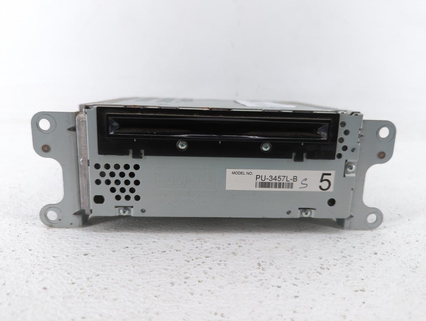 2012-2012 Ford Explorer Am Fm Cd Player Radio Receiver - Oemusedautoparts1.com