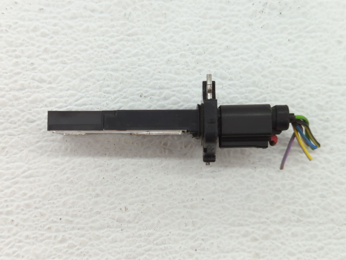 2004-2012 Ford Explorer Mass Air Flow Meter Maf - Oemusedautoparts1.com