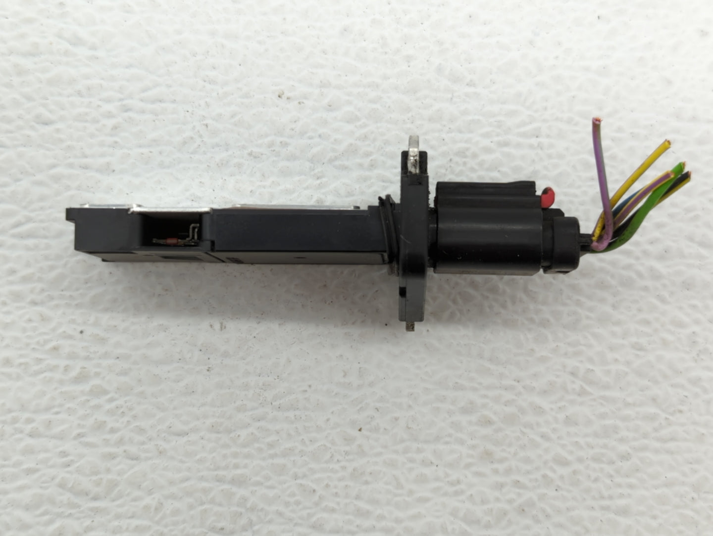 2004-2012 Ford Explorer Mass Air Flow Meter Maf - Oemusedautoparts1.com