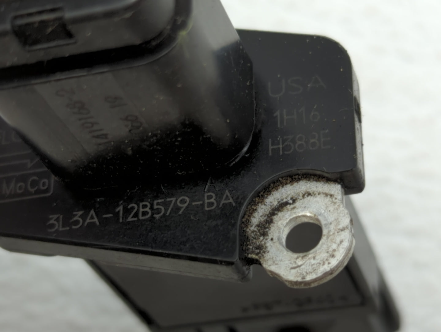 2004-2012 Ford Explorer Mass Air Flow Meter Maf - Oemusedautoparts1.com