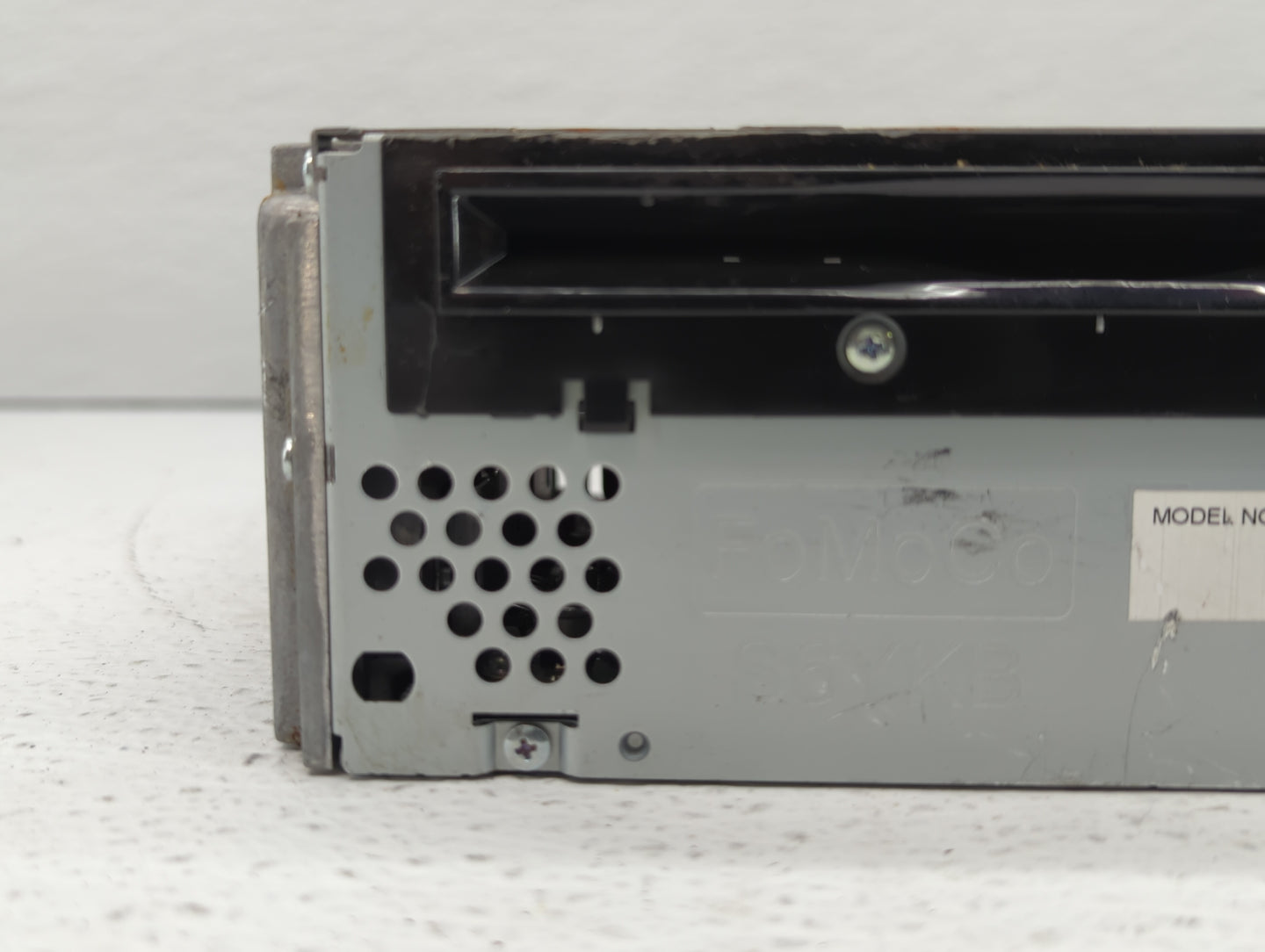 2012-2012 Ford Explorer Am Fm Cd Player Radio Receiver - Oemusedautoparts1.com