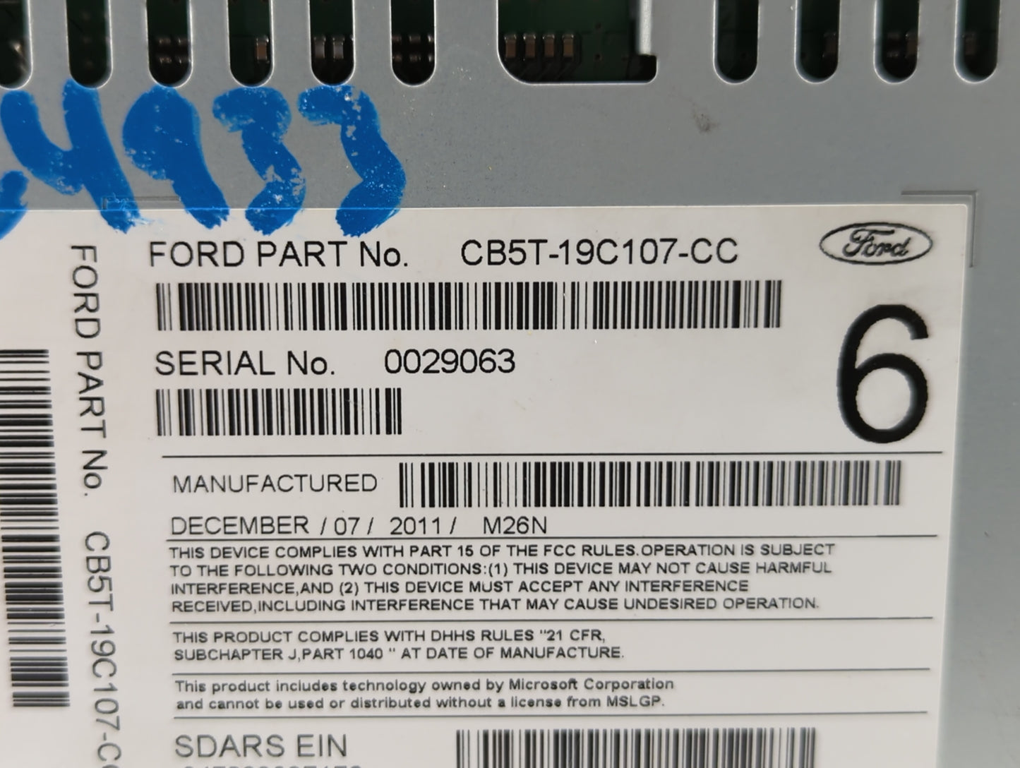2012-2012 Ford Explorer Am Fm Cd Player Radio Receiver - Oemusedautoparts1.com