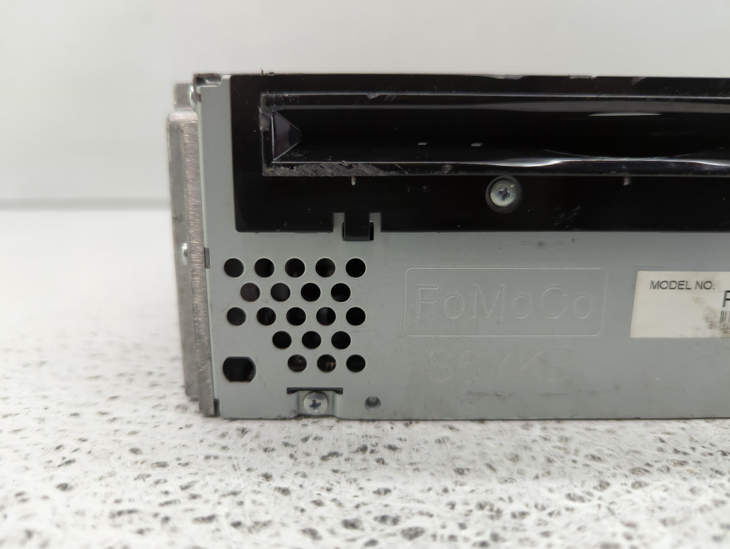 2012 Ford Explorer Radio AM FM Cd Player Receiver Replacement P/N:CB5T-19C107-BC CB5T-19C107-BB Fits OEM Used Auto Parts - O