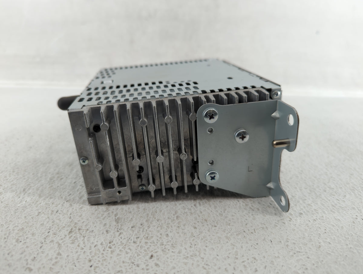 2012-2012 Ford Explorer Am Fm Cd Player Radio Receiver 522695 - Oemusedautoparts1.com