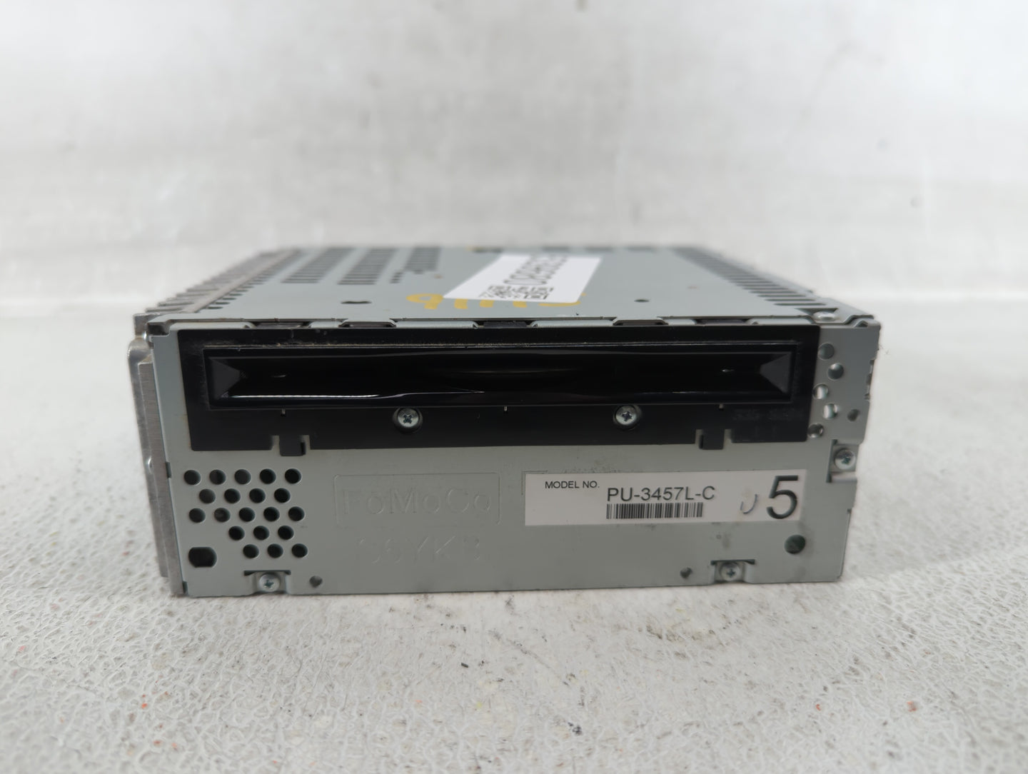 2012-2012 Ford Explorer Am Fm Cd Player Radio Receiver - Oemusedautoparts1.com