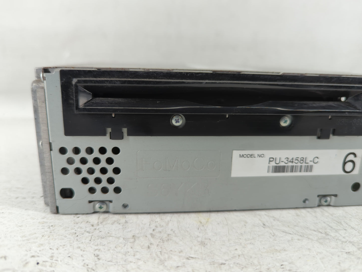 2012-2012 Ford Explorer Am Fm Cd Player Radio Receiver - Oemusedautoparts1.com