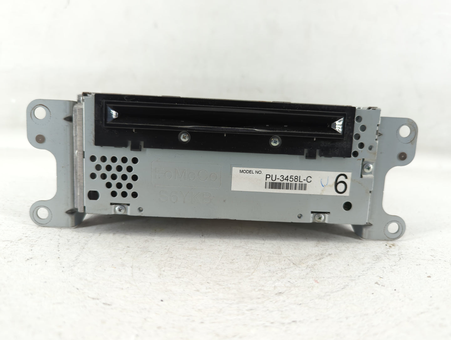 2012-2012 Ford Explorer Am Fm Cd Player Radio Receiver - Oemusedautoparts1.com