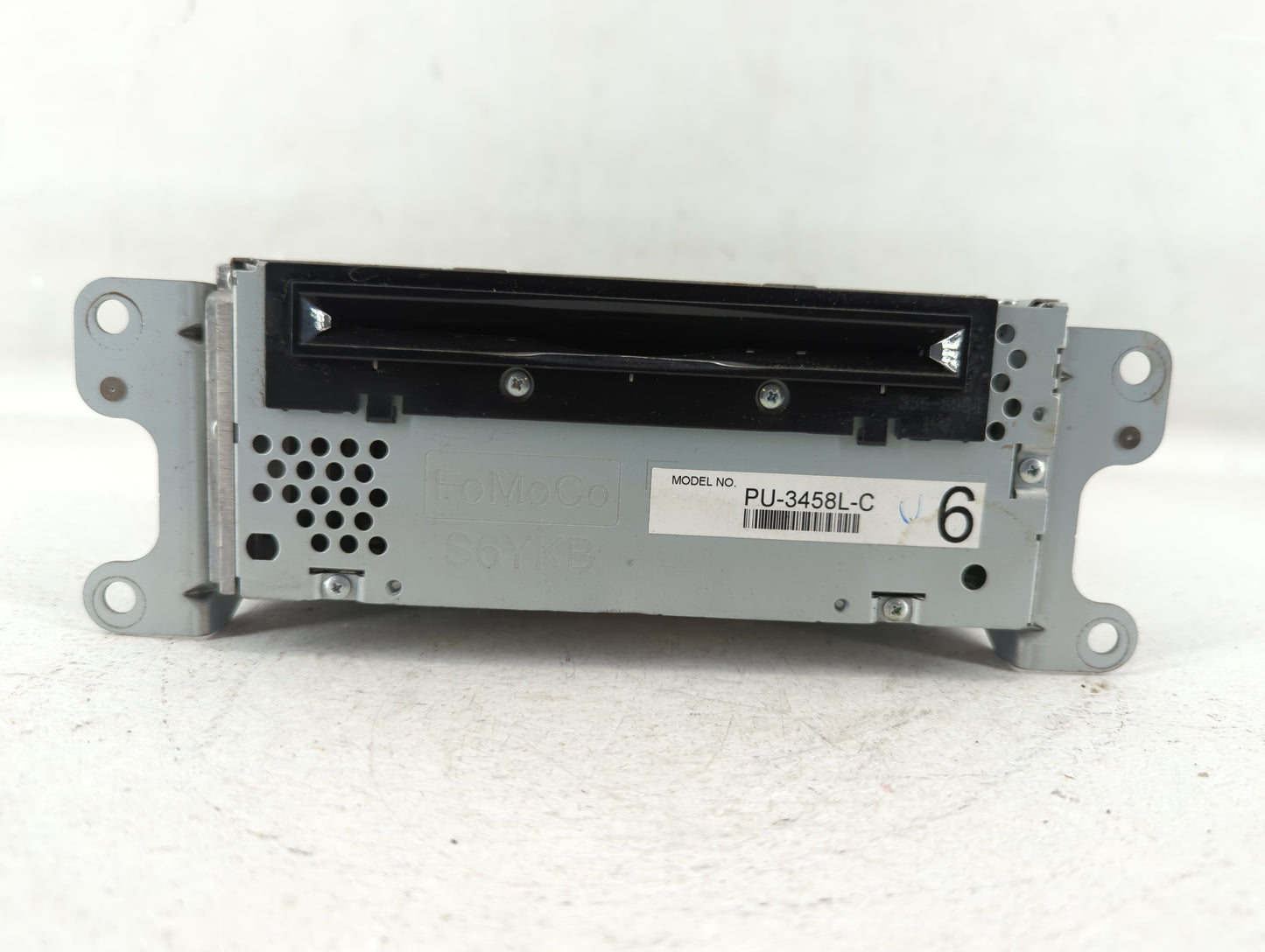 2012-2012 Ford Explorer Am Fm Cd Player Radio Receiver - Oemusedautoparts1.com