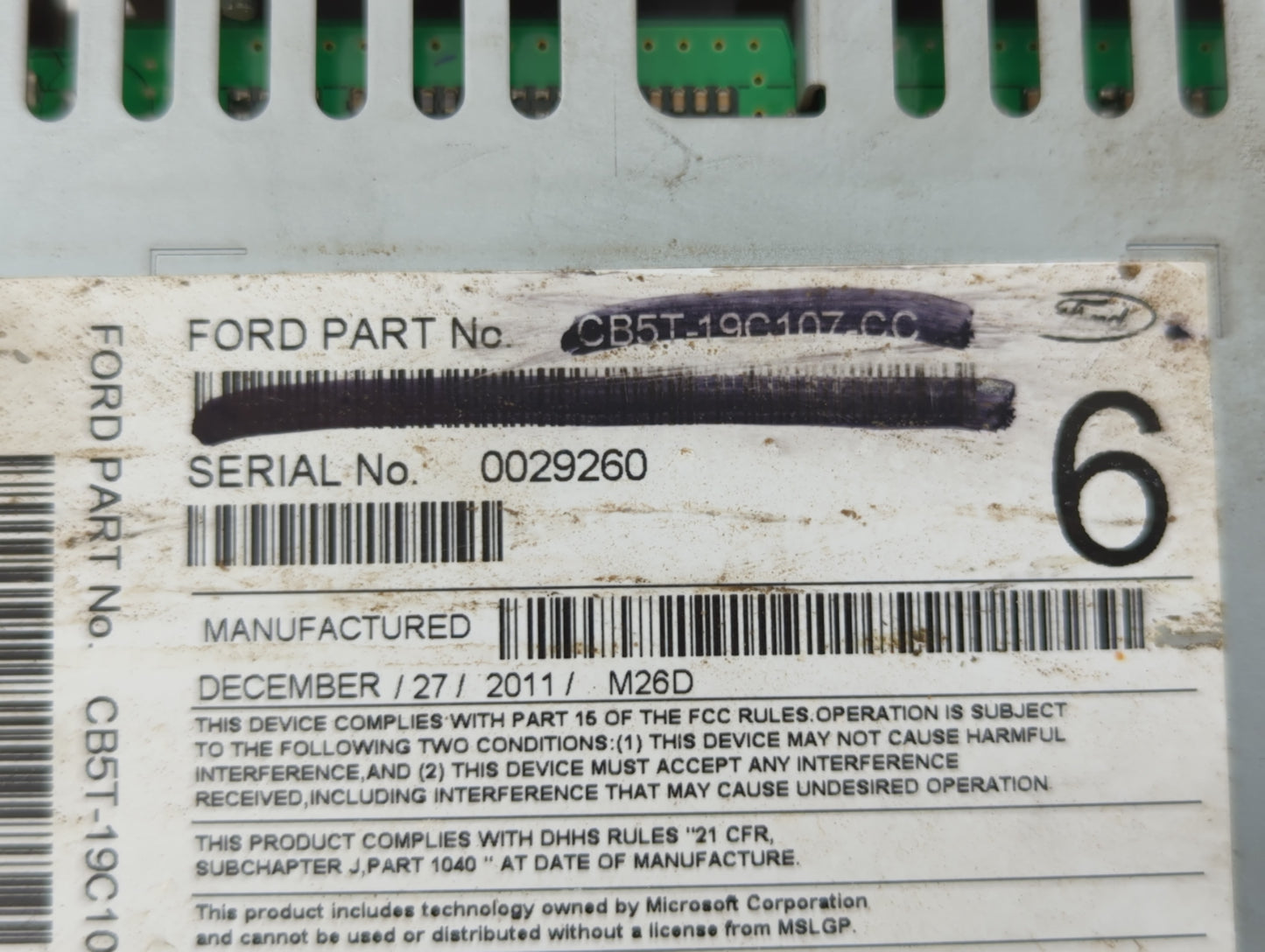 2012-2012 Ford Explorer Am Fm Cd Player Radio Receiver - Oemusedautoparts1.com