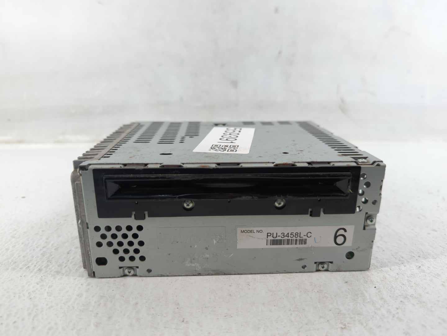 2012-2012 Ford Explorer Am Fm Cd Player Radio Receiver - Oemusedautoparts1.com