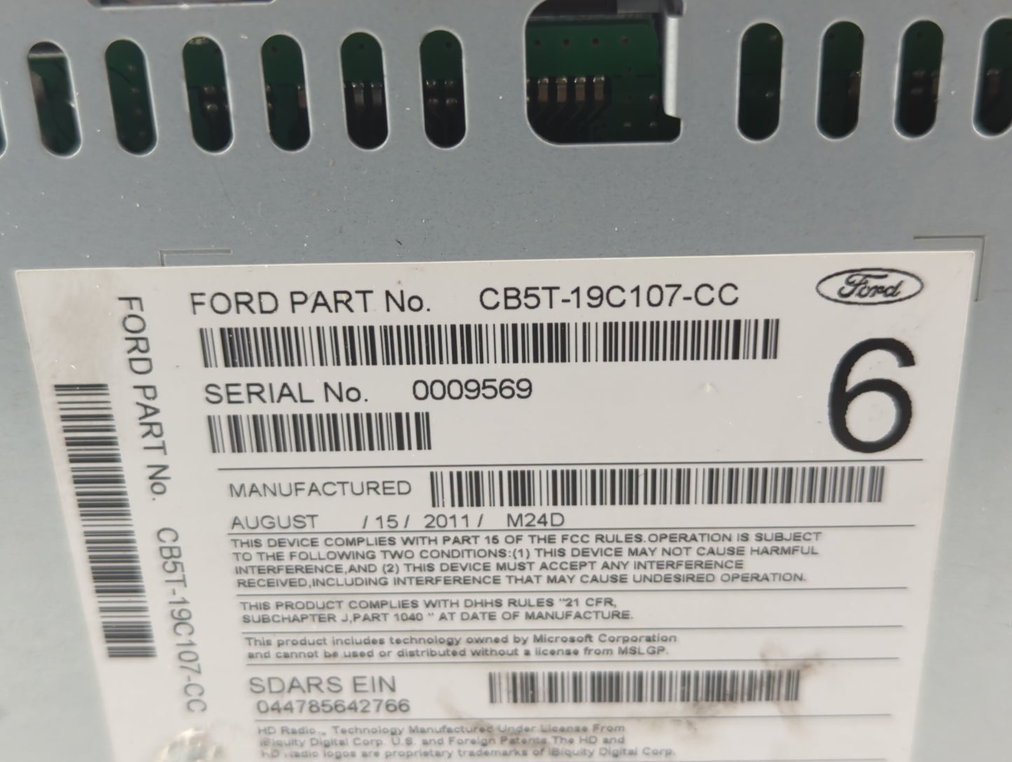 2012-2012 Ford Explorer Am Fm Cd Player Radio Receiver - Oemusedautoparts1.com