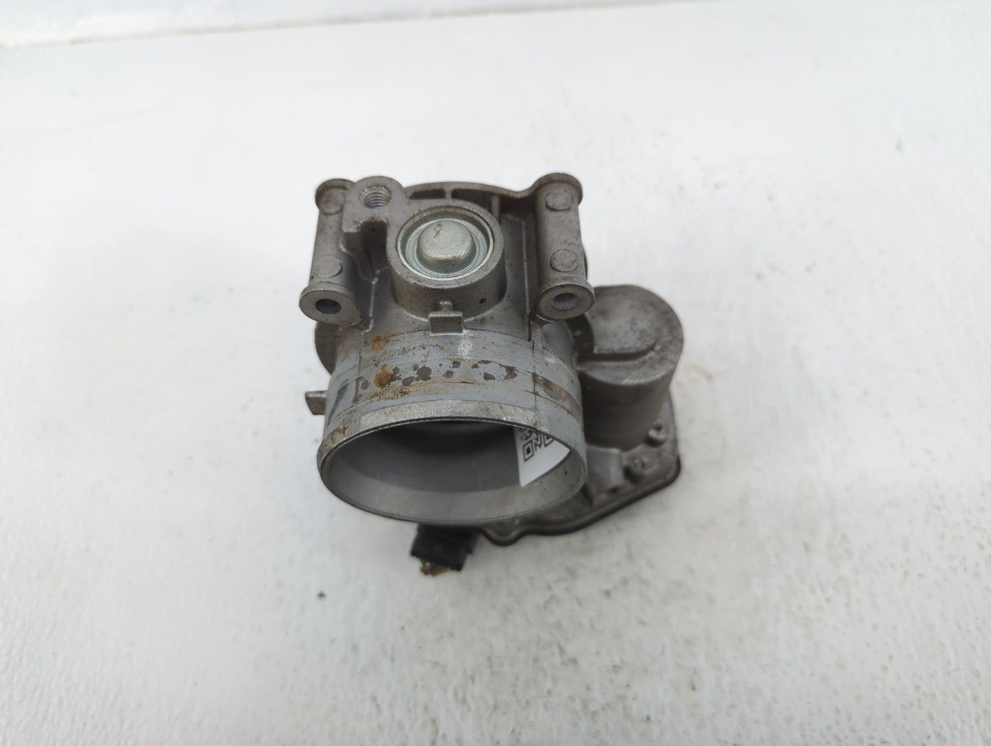 2011-2019 Ford Explorer Throttle Body P/N:AT4E-ED Fits Fits 2011 2012 2013 2014 2015 2016 2017 2018 2019 OEM Used Auto Parts