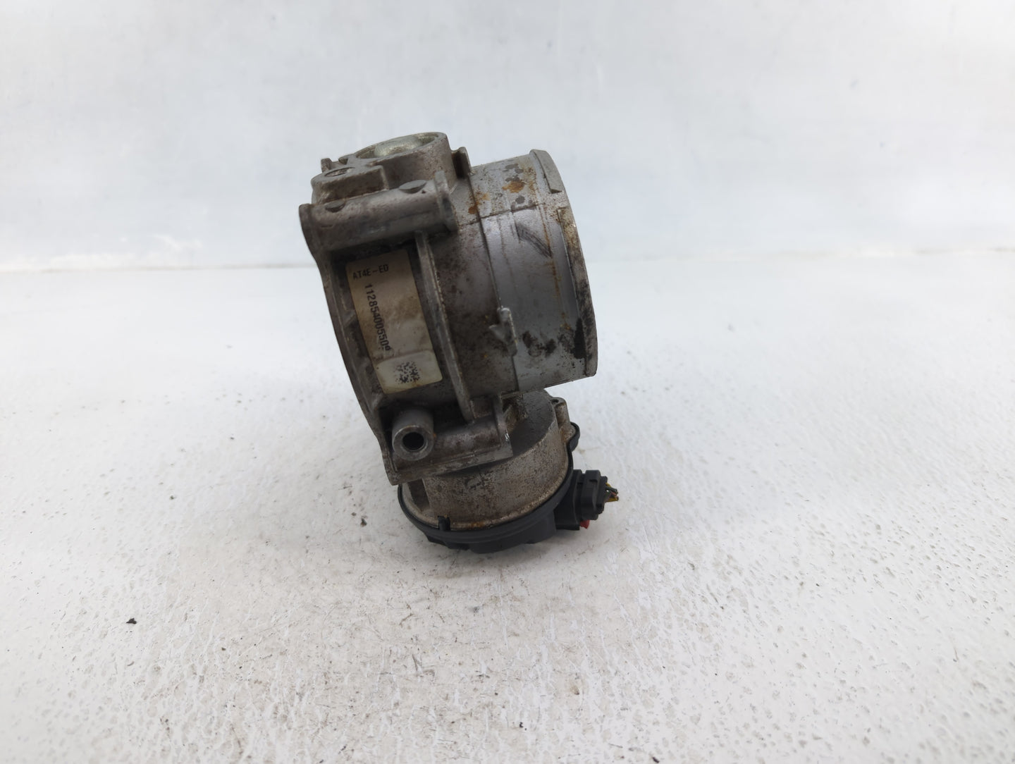 2011-2019 Ford Explorer Throttle Body P/N:AT4E-ED Fits Fits 2011 2012 2013 2014 2015 2016 2017 2018 2019 OEM Used Auto Parts