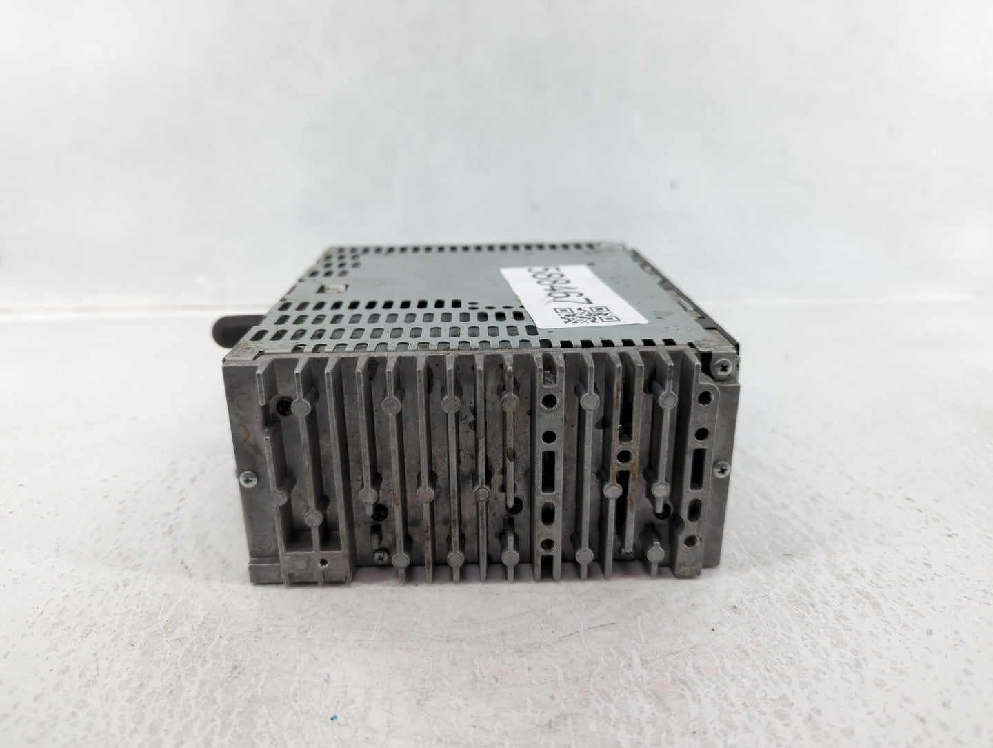 2012 Ford Explorer Radio AM FM Cd Player Receiver Replacement P/N:CB5T-19C107-BC Fits OEM Used Auto Parts - Oemusedautoparts