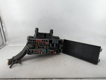 2011-2012 Ford Explorer Fusebox Fuse Box Panel Relay Module Fits Fits 2011 2012 OEM Used Auto Parts
