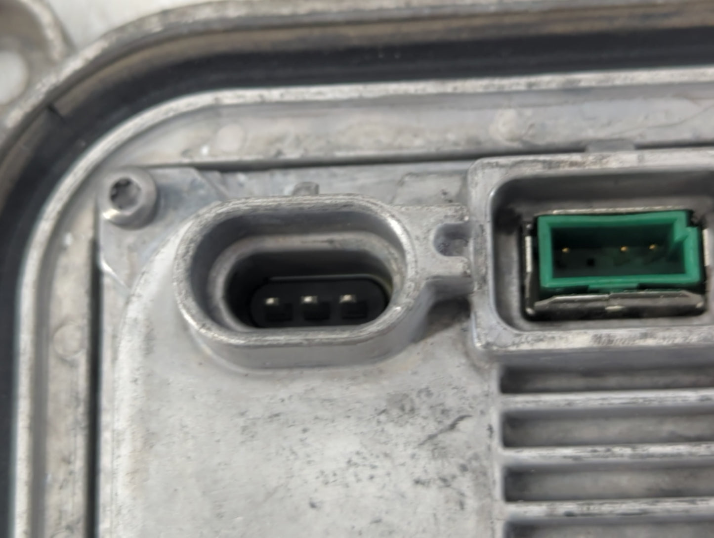 2011-2015 Ford Explorer Headlight Ballast Head Light - Oemusedautoparts1.com