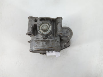 2011-2019 Ford Explorer Throttle Body P/N:H1109C-0979 Fits Fits 2011 2012 2013 2014 2015 2016 2017 2018 2019 OEM Used Auto Parts