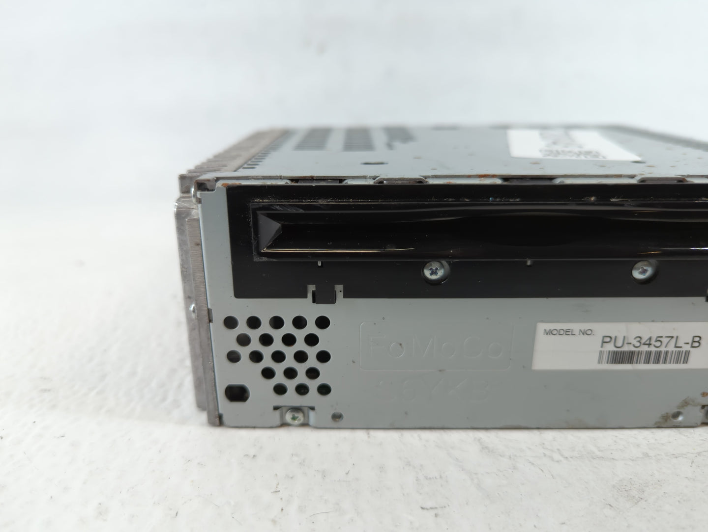 2012-2012 Ford Explorer Am Fm Cd Player Radio Receiver - Oemusedautoparts1.com