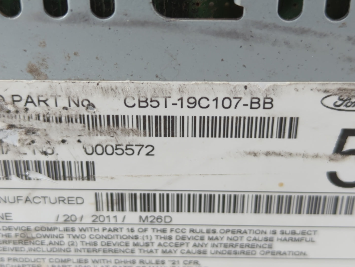 2012-2012 Ford Explorer Am Fm Cd Player Radio Receiver - Oemusedautoparts1.com