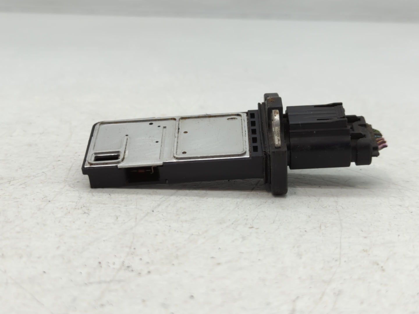 2004-2012 Ford Explorer Mass Air Flow Meter Maf - Oemusedautoparts1.com
