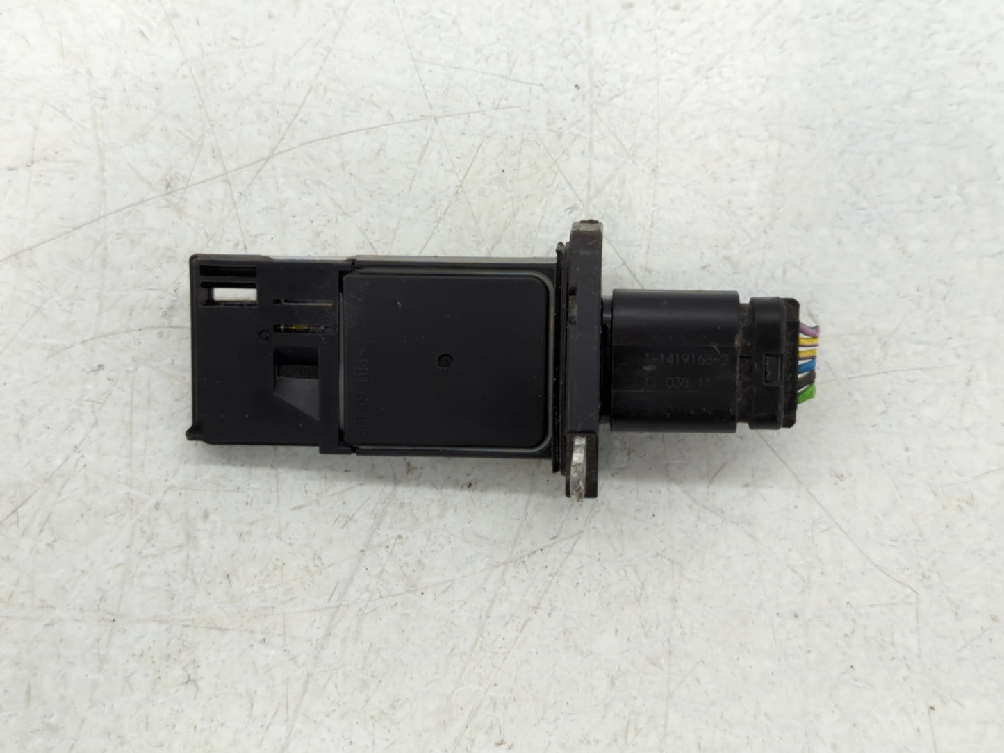 2004-2012 Ford Explorer Mass Air Flow Meter Maf - Oemusedautoparts1.com