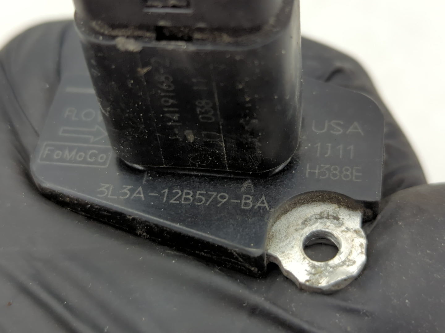 2004-2012 Ford Explorer Mass Air Flow Meter Maf - Oemusedautoparts1.com