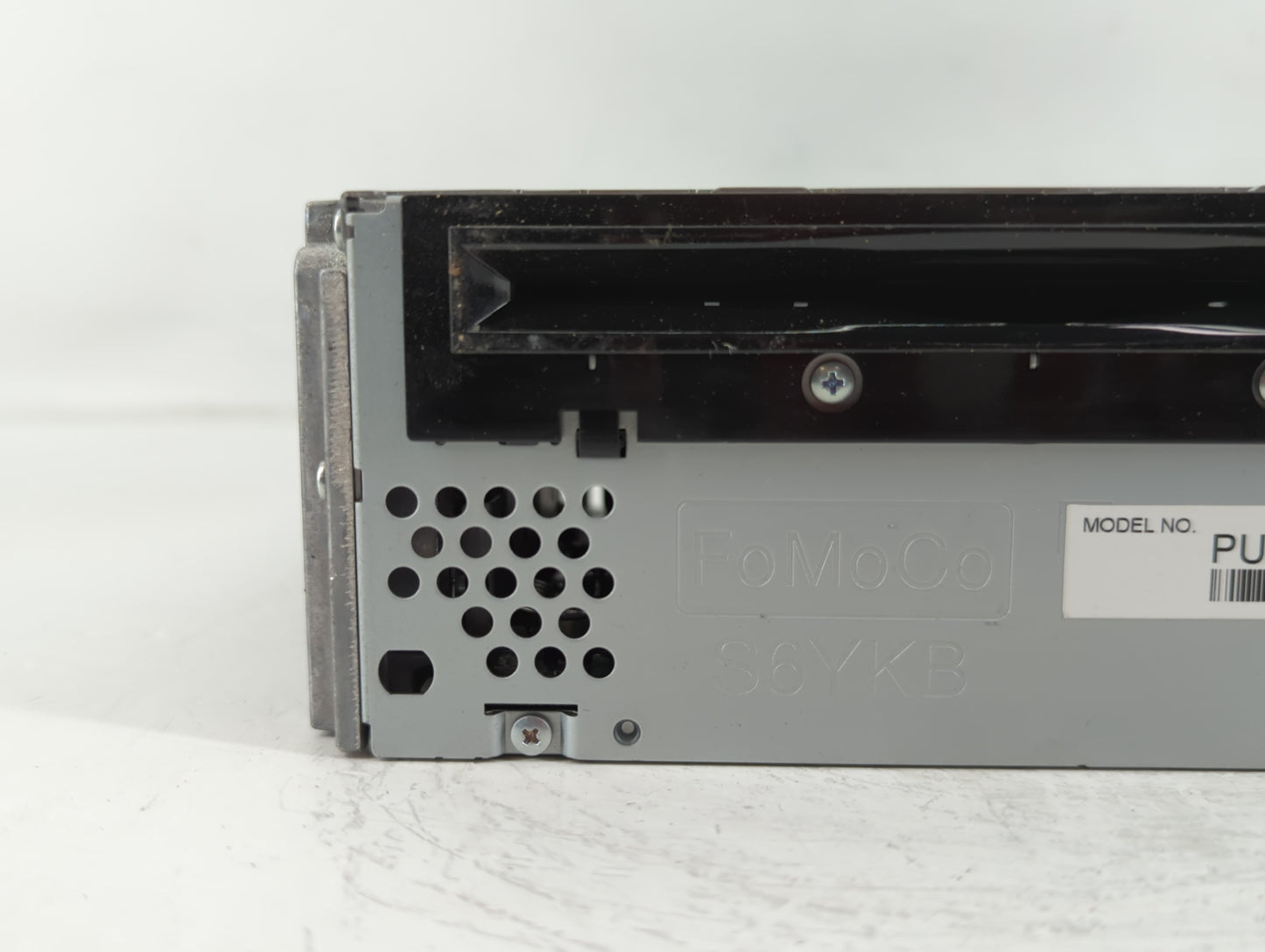 2012 Ford Explorer Am Fm Cd Player Radio Receiver - Oemusedautoparts1.com