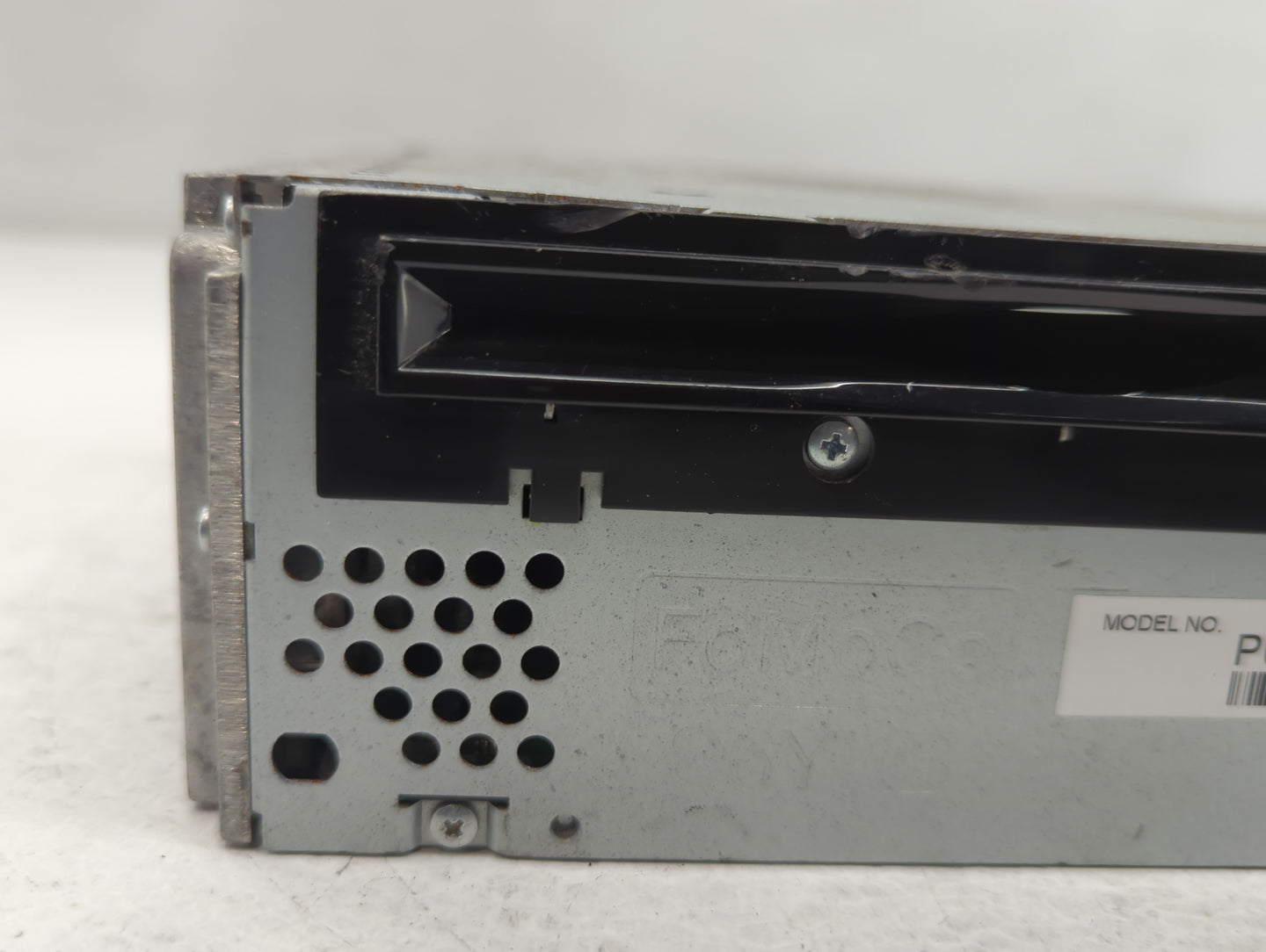 2012-2012 Ford Explorer Am Fm Cd Player Radio Receiver - Oemusedautoparts1.com