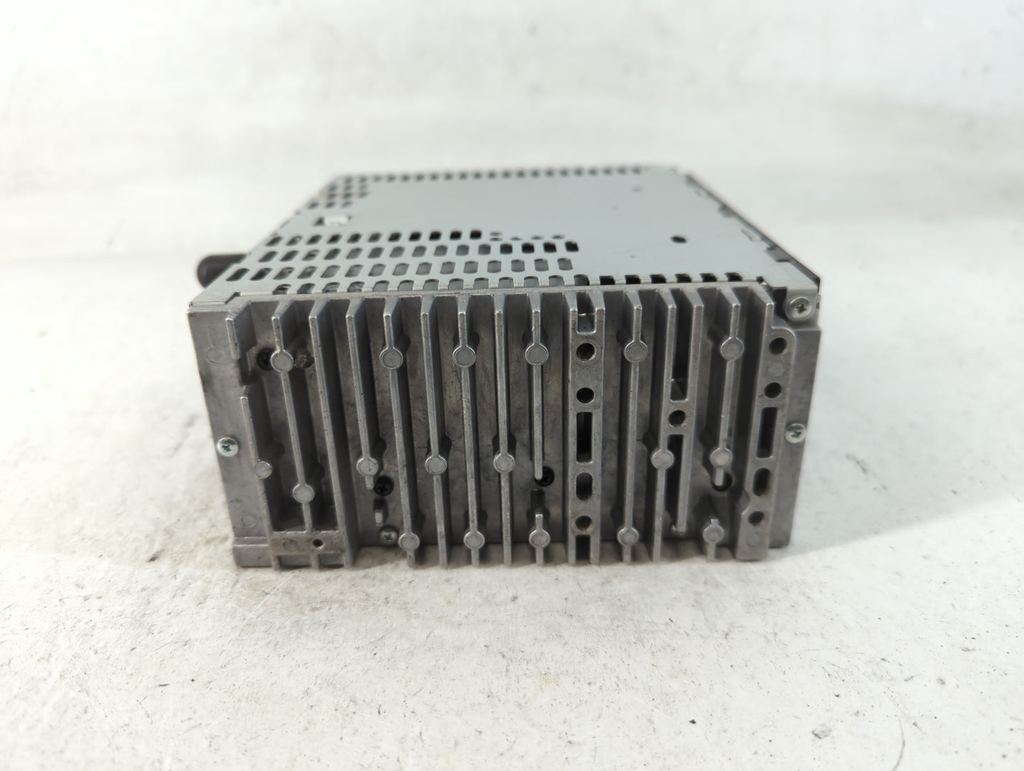 2012 Ford Explorer Radio AM FM Cd Player Receiver Replacement P/N:CB5T-19C107-BC Fits OEM Used Auto Parts - Oemusedautoparts