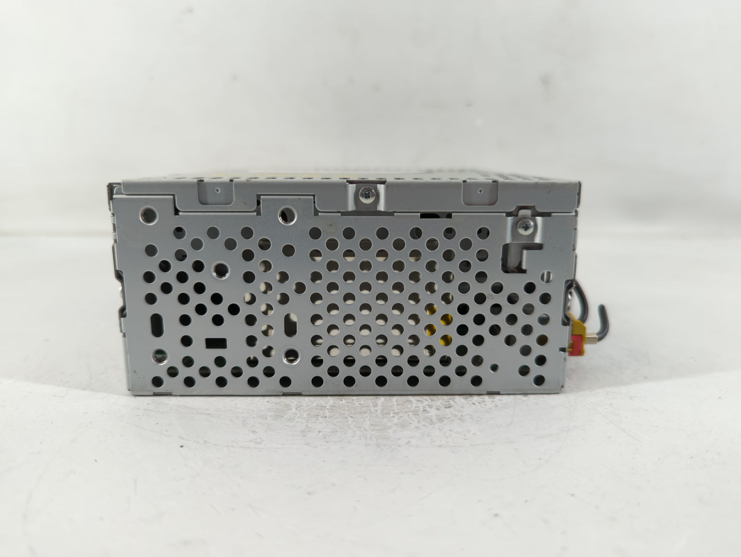 2012 Ford Explorer Radio AM FM Cd Player Receiver Replacement P/N:CB5T-19C107-BB Fits OEM Used Auto Parts - Oemusedautoparts