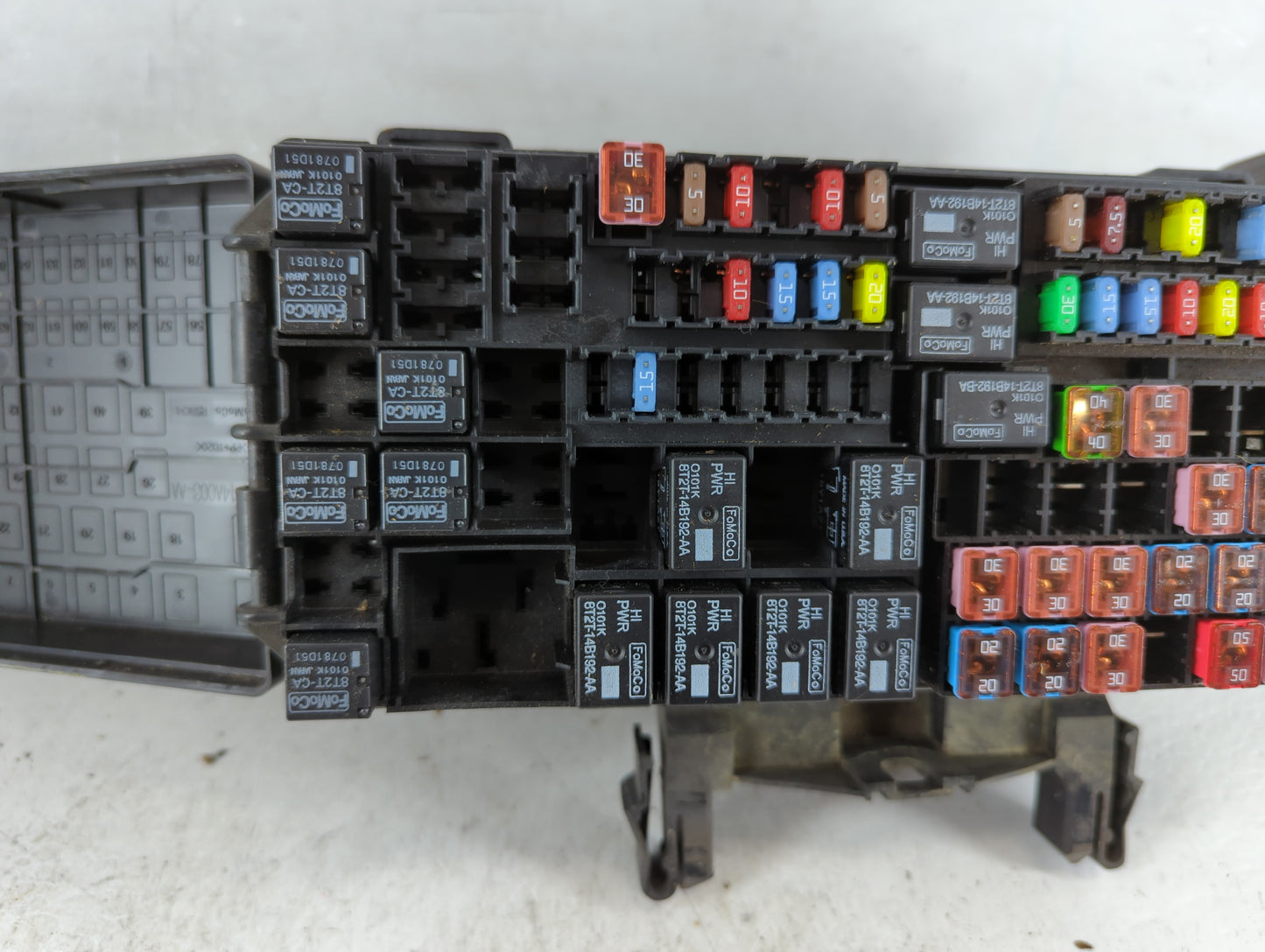 2011-2012 Ford Explorer Fusebox Fuse Box Panel Relay Module P/N:BT4T-14A003-AA Fits Fits 2011 2012 OEM Used Auto Parts - Oem