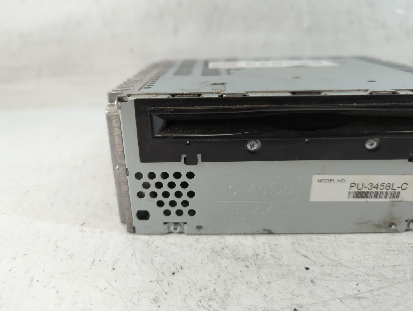 2012 Ford Explorer Radio AM FM Cd Player Receiver Replacement P/N:CB5T-19C107-CC Fits OEM Used Auto Parts - Oemusedautoparts