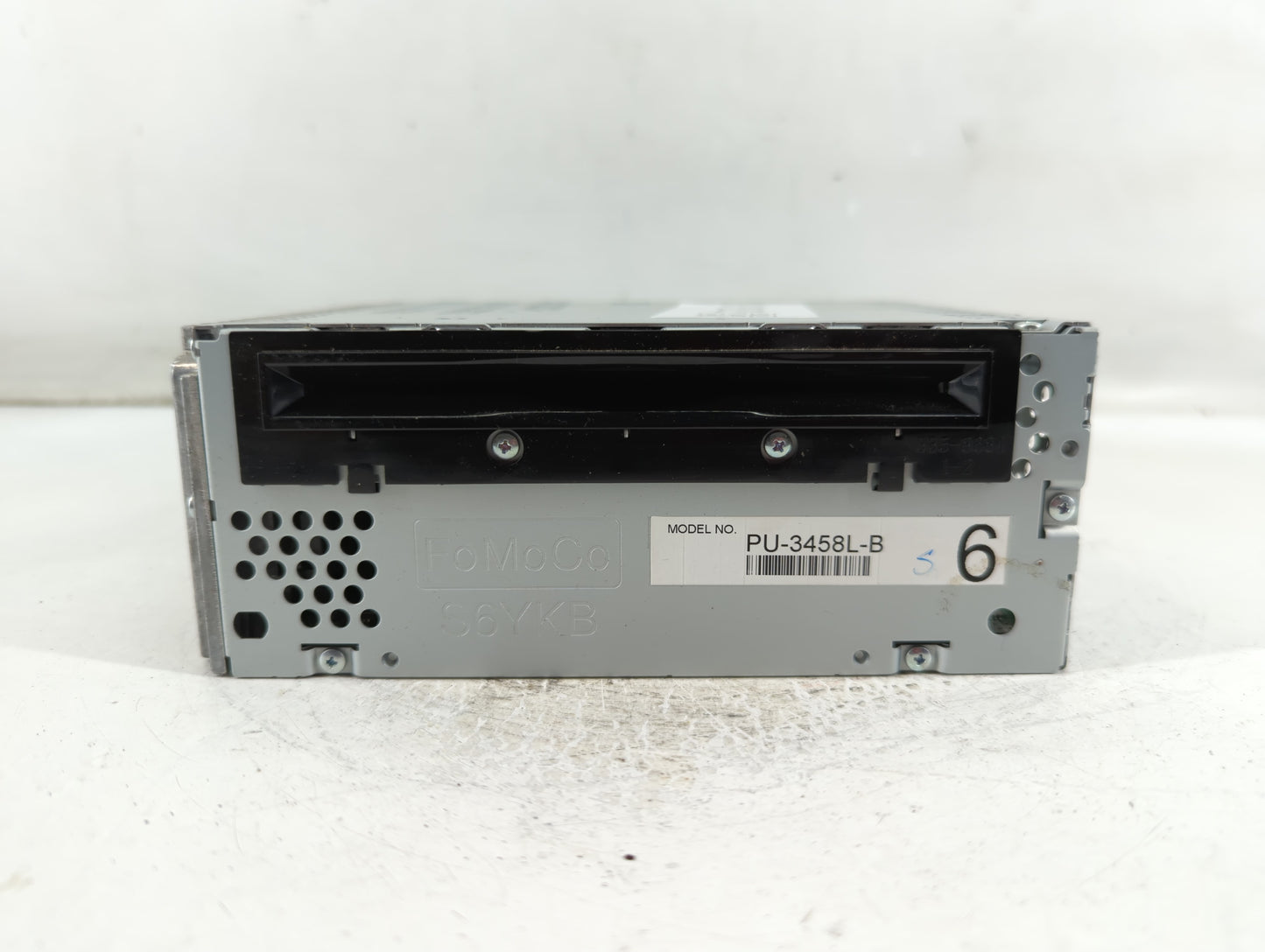 2012 Ford Explorer Radio AM FM Cd Player Receiver Replacement P/N:CB5T-19C107-CB Fits OEM Used Auto Parts - Oemusedautoparts