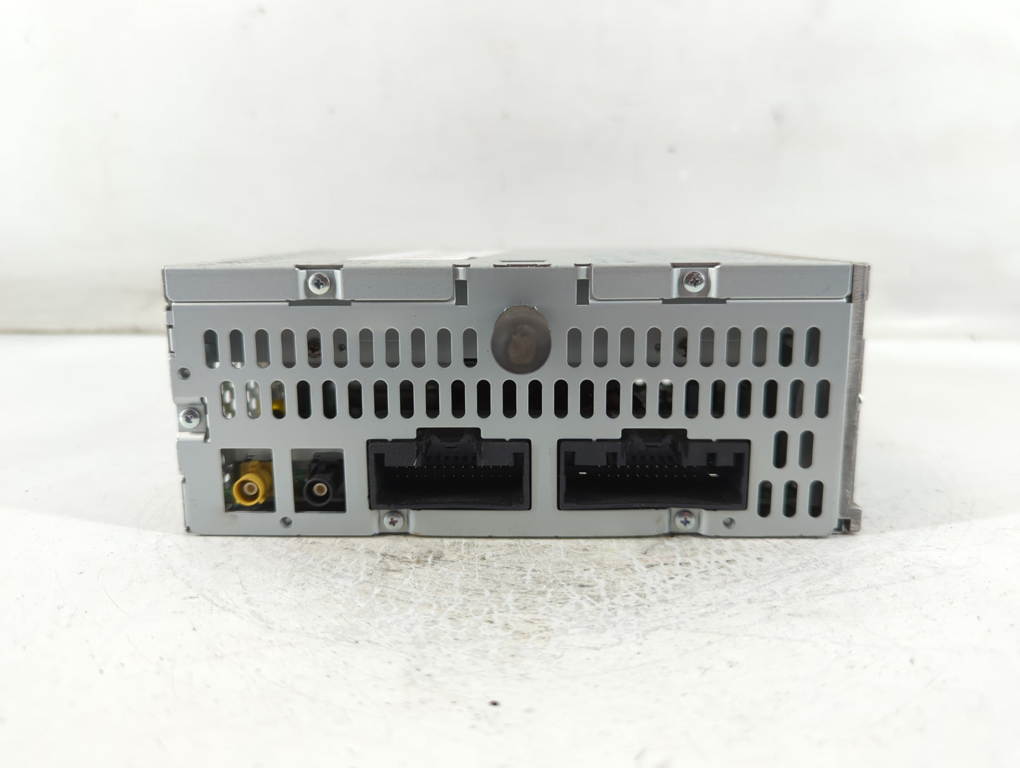 2012 Ford Explorer Radio AM FM Cd Player Receiver Replacement P/N:CB5T-19C107-CB Fits OEM Used Auto Parts - Oemusedautoparts