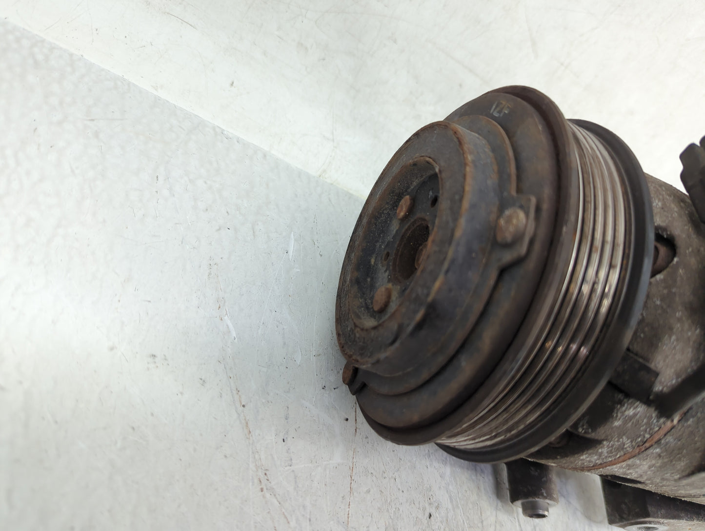 2011-2013 Ford F-150 Air Conditioning A/c Ac Compressor Oem - Oemusedautoparts1.com