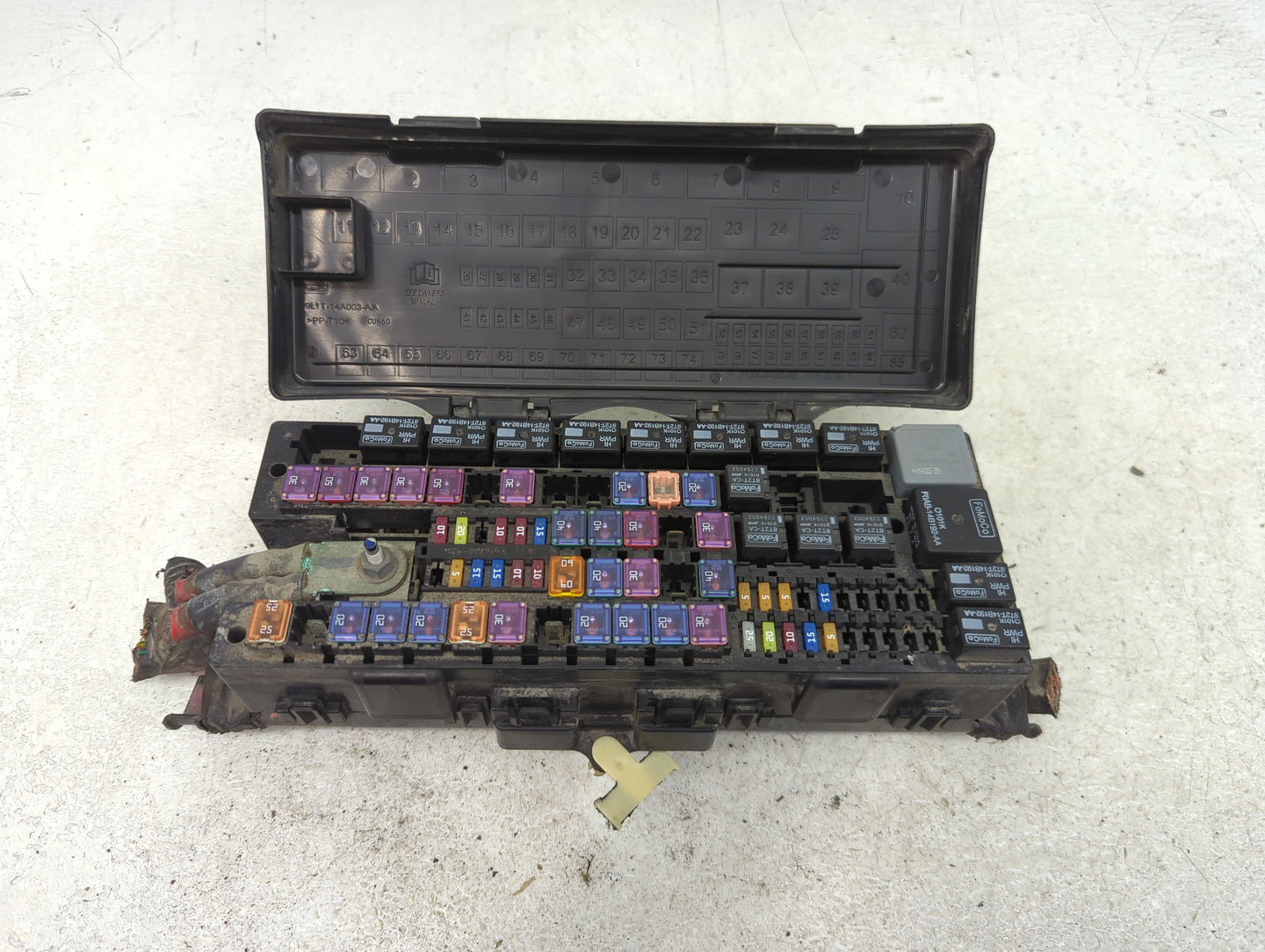 2011-2014 Ford F-150 Fusebox Fuse Box Panel Relay Module P/N:9L1T-14A003-AA 9L1T-14A003-BA Fits Fits 2011 2012 2013 2014 OEM