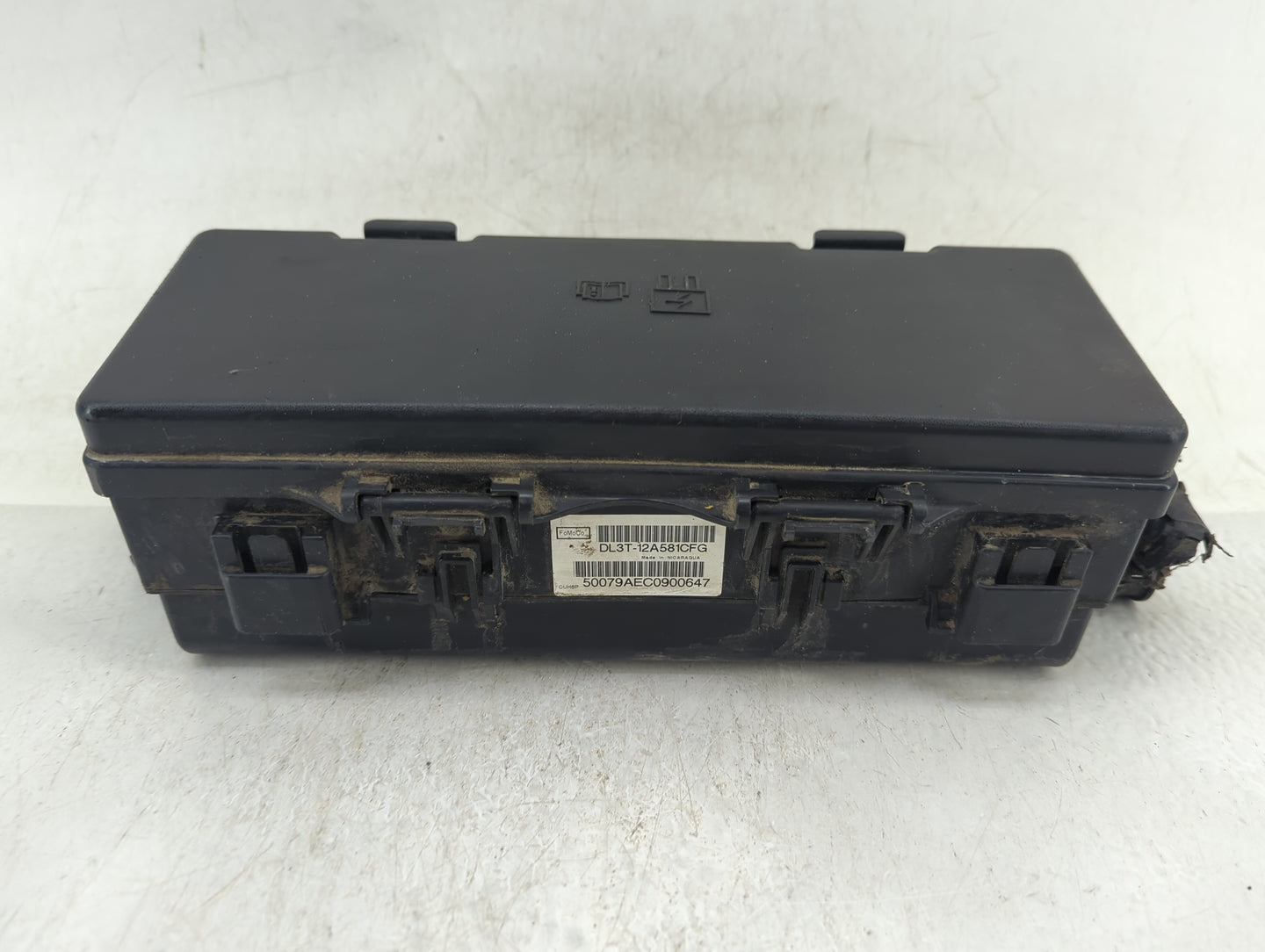 2011-2014 Ford F-150 Fusebox Fuse Box Panel Relay Module P/N:9L1T-14A003-BA Fits Fits 2011 2012 2013 2014 OEM Used Auto Part