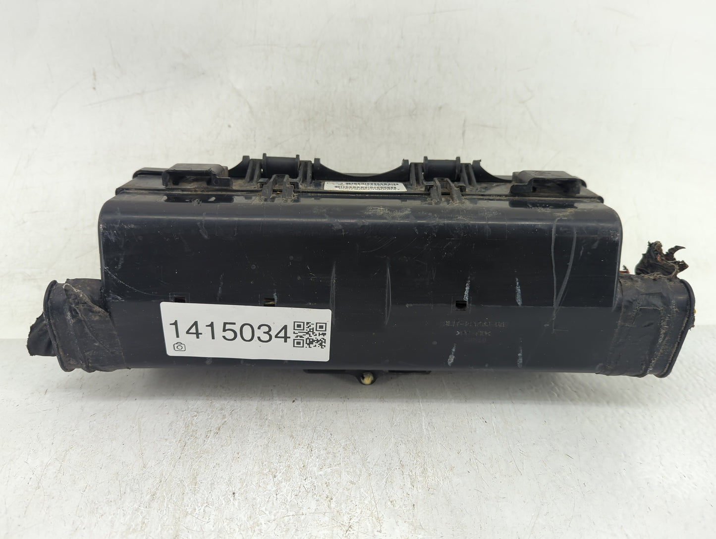 2011-2014 Ford F-150 Fusebox Fuse Box Panel Relay Module P/N:9L1T-14A003-BA Fits Fits 2011 2012 2013 2014 OEM Used Auto Part