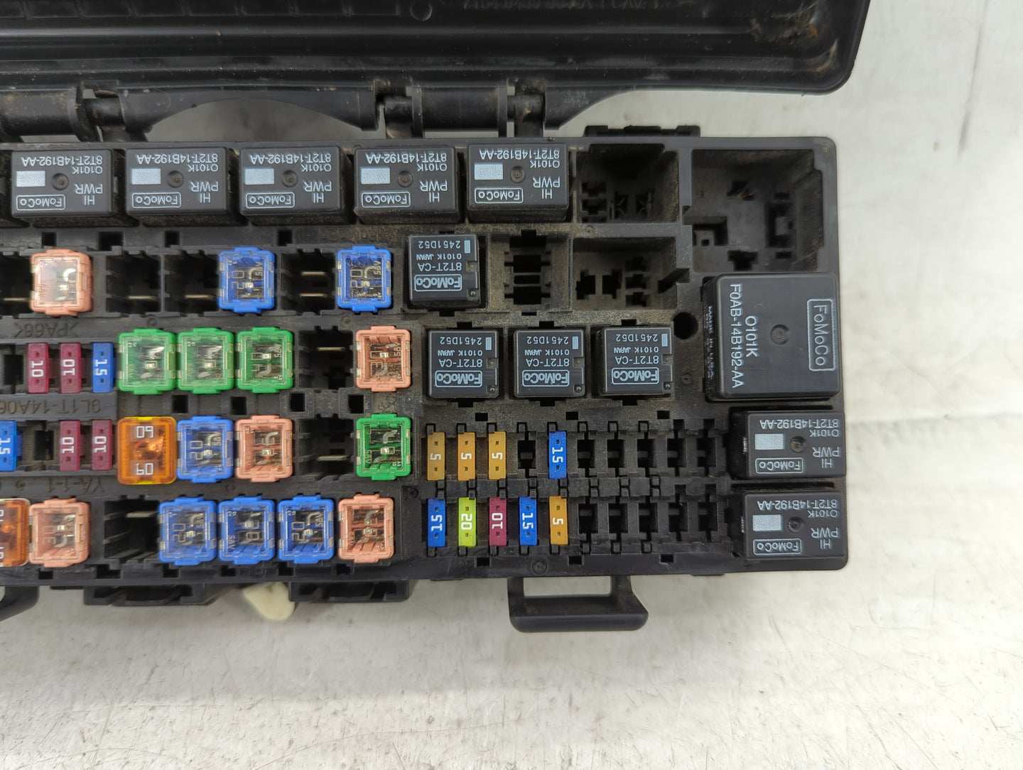 2011-2014 Ford F-150 Fusebox Fuse Box Panel Relay Module P/N:9L1T-14A003-AA Fits Fits 2011 2012 2013 2014 OEM Used Auto Part