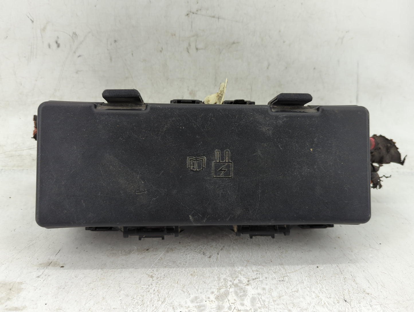 2011-2014 Ford F-150 Fusebox Fuse Box Panel Relay Module P/N:9L1T-14A003-BA Fits Fits 2011 2012 2013 2014 OEM Used Auto Part