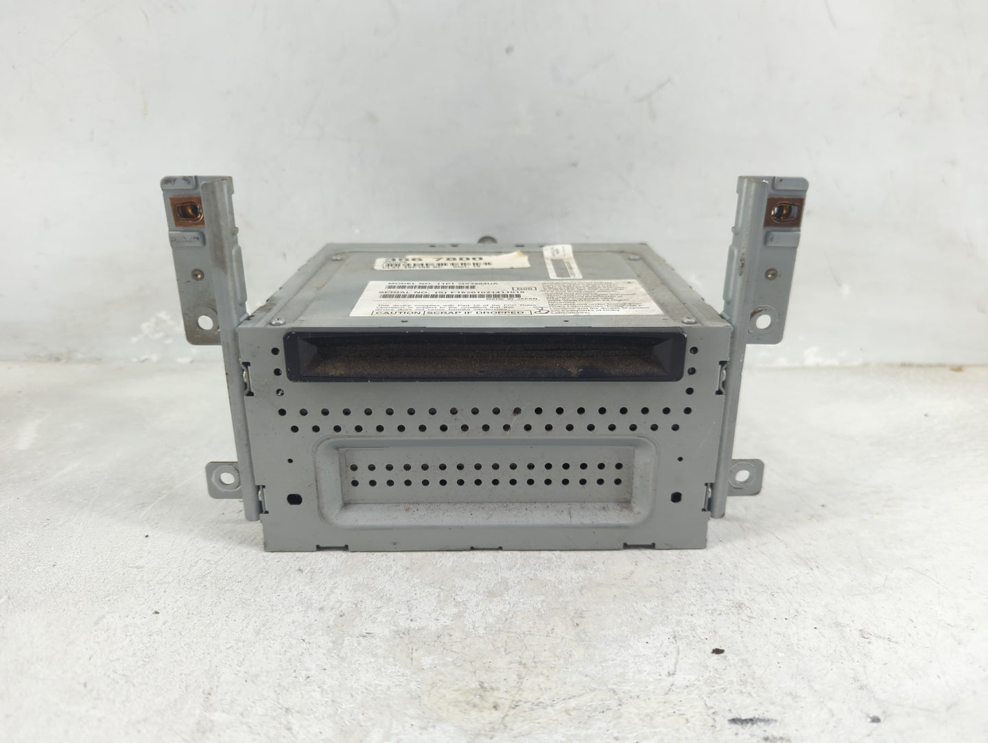 2011-2012 Ford F-150 Radio AM FM Cd Player Receiver Replacement P/N:QX3804UA Fits Fits 2011 2012 OEM Used Auto Parts - Oemus