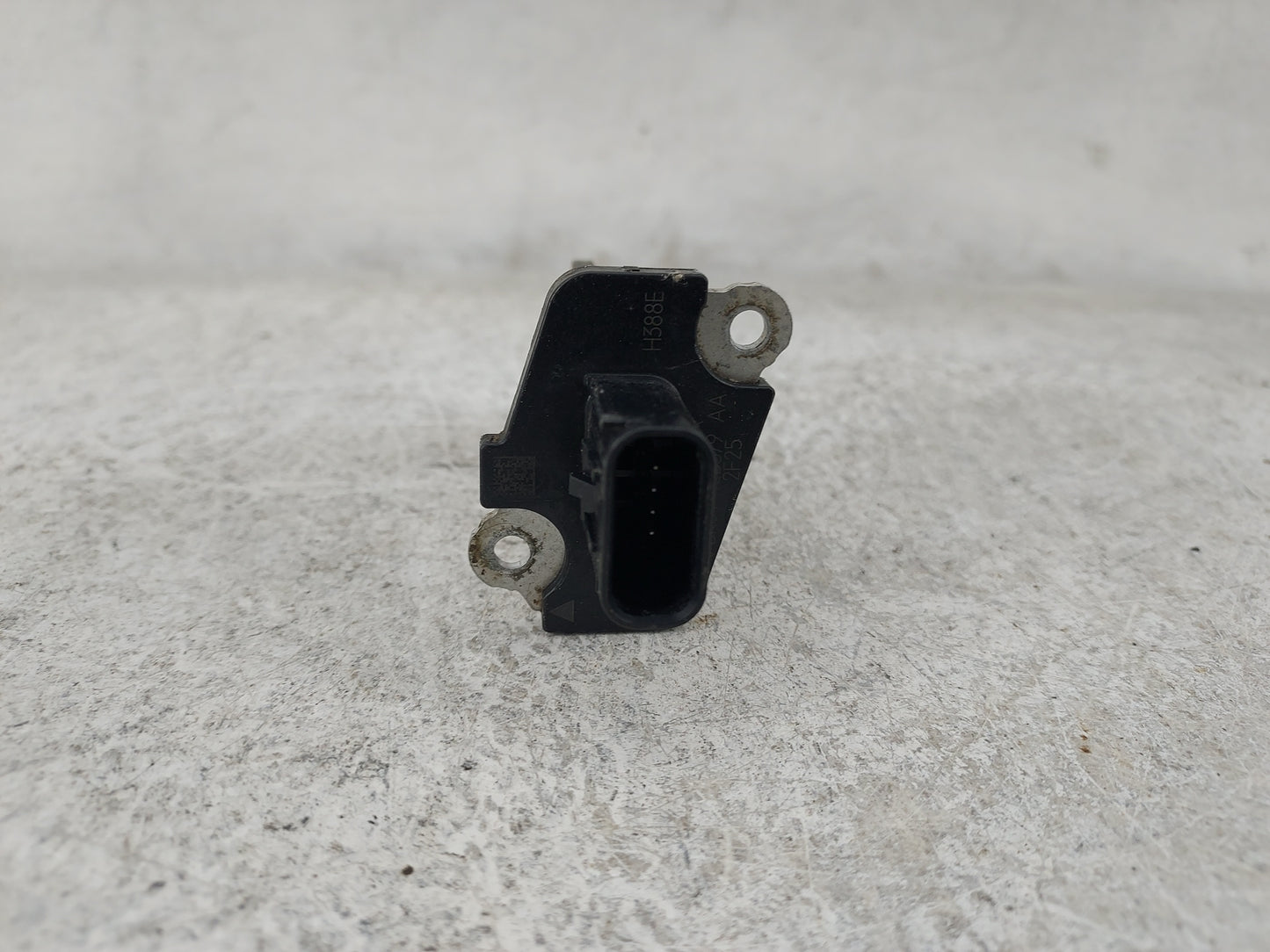2010-2020 Ford F-150 Mass Air Flow Meter Maf 1486115 - Oemusedautoparts1.com
