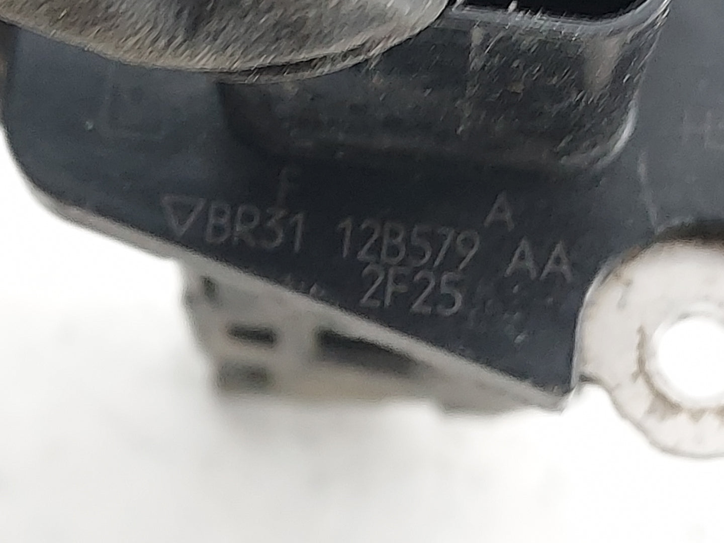 2010-2020 Ford F-150 Mass Air Flow Meter Maf 1486115 - Oemusedautoparts1.com
