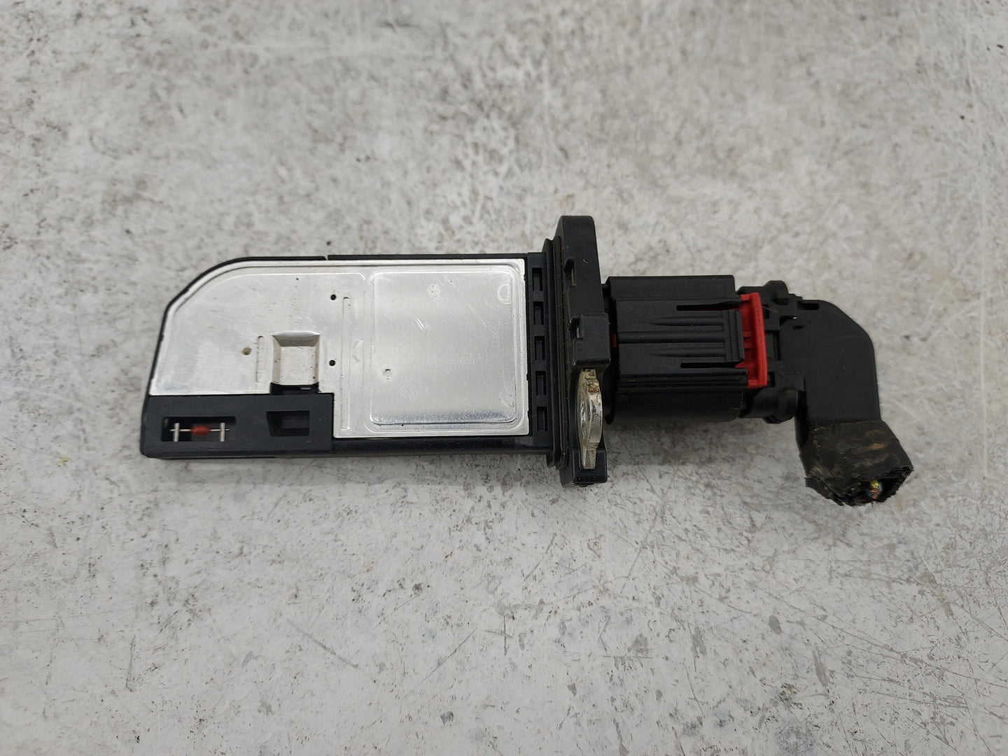 2010-2020 Ford F-150 Mass Air Flow Meter Maf 1486117 - Oemusedautoparts1.com